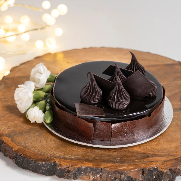 Dark Chocolate Cake 1/2 Kg