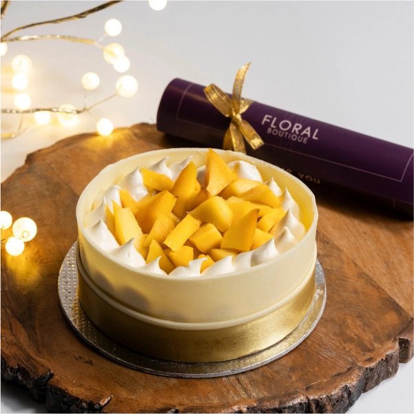 Cake- Mango & Cream 1/2 Kg